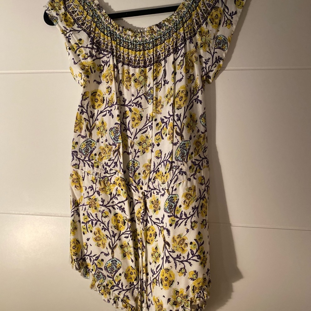 Cotton Candy LA Floral Draw-string romper (size S)